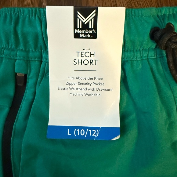 M Tech Kids Green Shorts - Picture 3 of 3